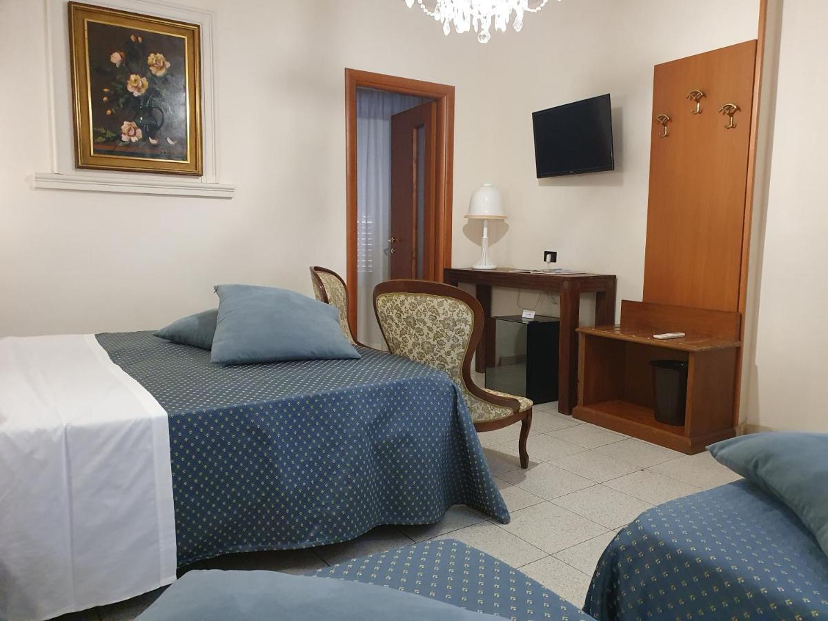 Hotel San Giorgio แบร์กาโม ภายนอก รูปภาพ